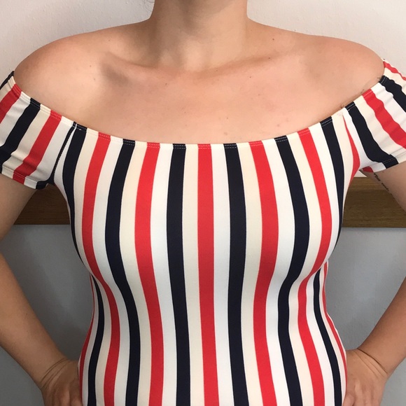 Iris off shoulder bodysuit - Picture 4 of 7